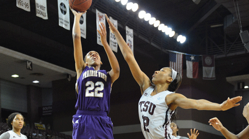 Lady Panthers Knock Off Houston 61-56