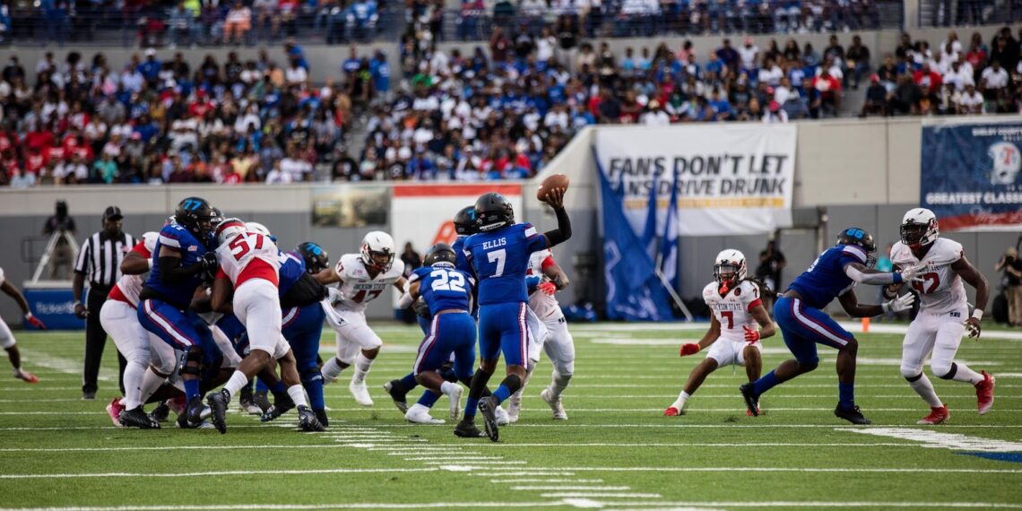 Jackson State-Tennessee State rivalry football game has location change 1 Tennessee State vs. Jackson State, 2022 HBCU