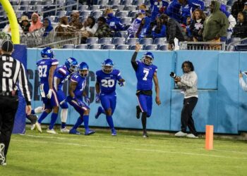 Home cooking: Tennessee State gets in the win column, routs B-CU on homecoming