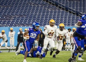 Home cooking: Tennessee State gets in the win column, routs B-CU on homecoming