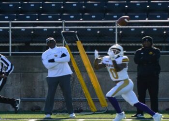 Prairie View A&M wide receiver Jailon Howard heads to SWAC West rival