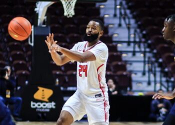 Justin Longstreet pushes Clark Atlanta to an 80-74 win over Central State