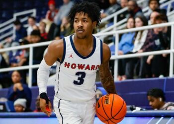 A controversial call leads to Howard defeating Norfolk State