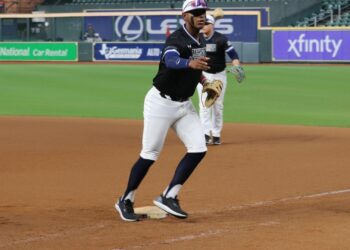 Jackson State slugs past Mississippi Valley State in Cactus Jack HBCU Classic
