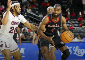 Late bucket sends Winston-Salem State to CIAA championship round