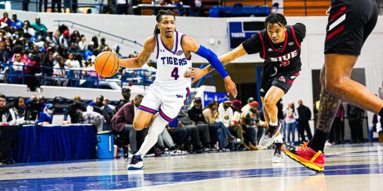 tsu hoops1