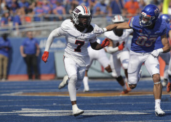 Aaron Webb went from proving himself in junior college to Mississippi Valley State. He explains the journey