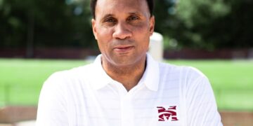 Morehouse College names school legend new athletic director. He once played in the NBA