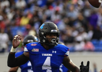 All-OVC linebacker leaves Tennessee State football team