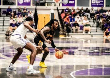 Video: Arkansas-Pine Bluff wins out of conference road game on ankle-breaking shot
