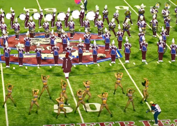 SCSU band