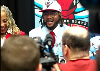 Positive energy from DeSean Jackson could carry Delaware State out of dark ages