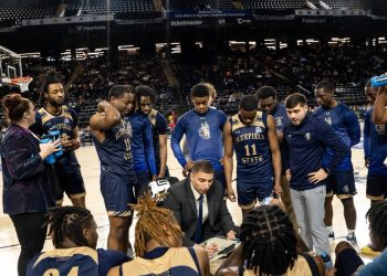 Winning Bluefield State coach makes shocking exit from basketball program