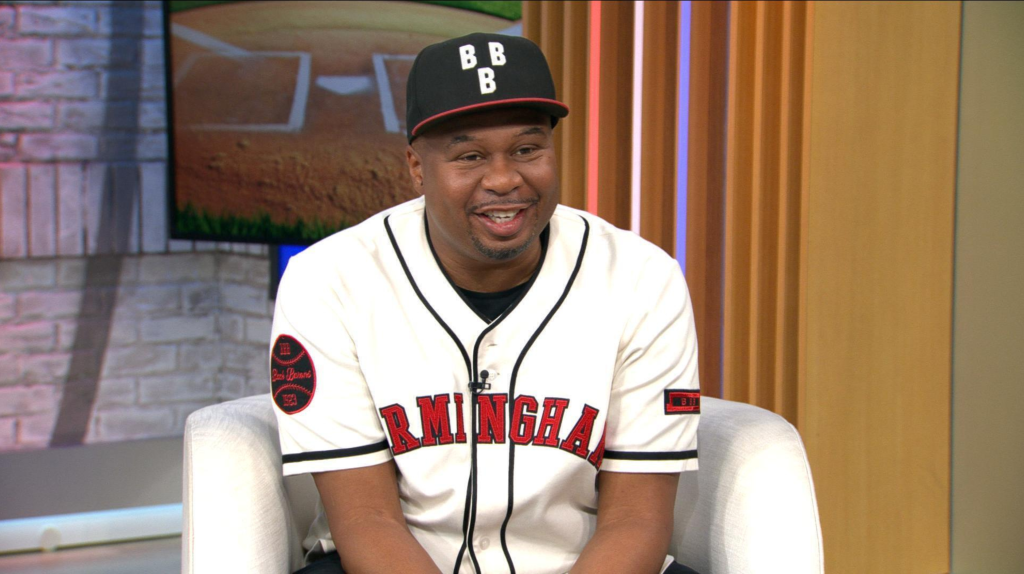 Roy Jr Razorbacks Roy Wood Jr. puts HBCU baseball in focus with Swingman Classic