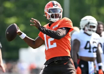 ESPN’s Louis Riddick Warns: Browns Risk Setting Up Shedeur Sanders