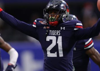 Shilo Sanders to be a featured speaker at HBCU homecoming