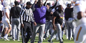 Prairie View stuns Jackson State to win SWAC title & Celebration Bowl berth