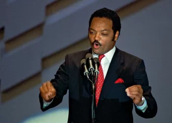 Civil Rights leader, former HBCU alum, Jesse Jackson dies