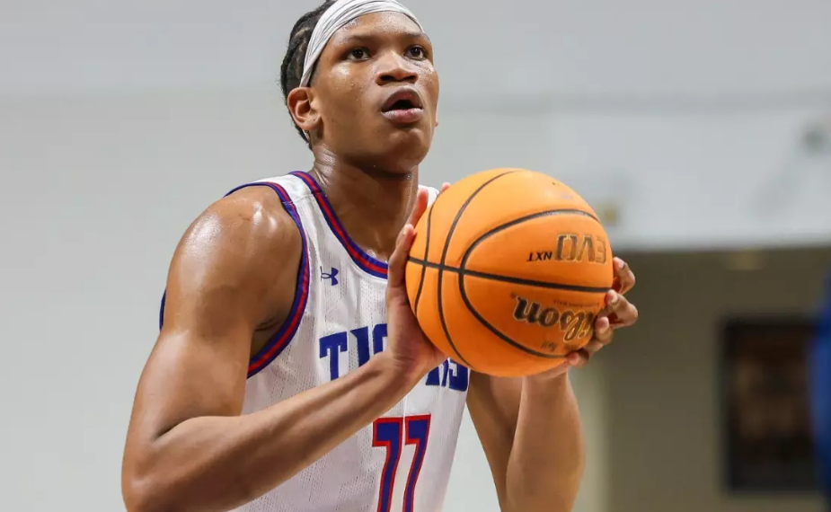 Tennessee State men's basketball achieves milestone victory 1 Antoine Lorick III Tennessee State