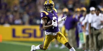 Former 4-star wide receiver recruit commits to Allen