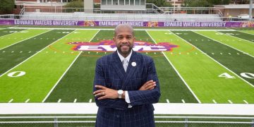 Edward Waters president apologizes to football team after 52-point loss