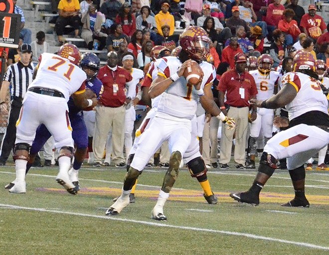 Tuskegee comes from behind to top Miles 13-10