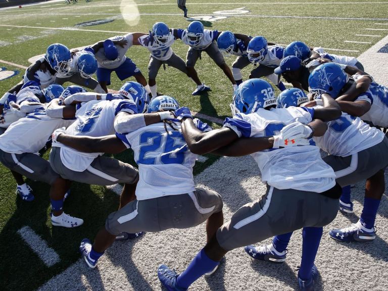 Ecsu Football