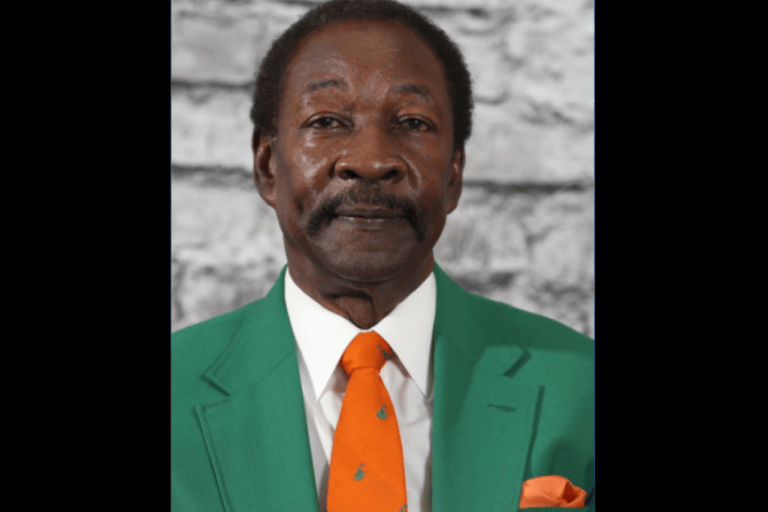 Pro Football Hall of Famer Ken Riley among FAMU greats honored by school