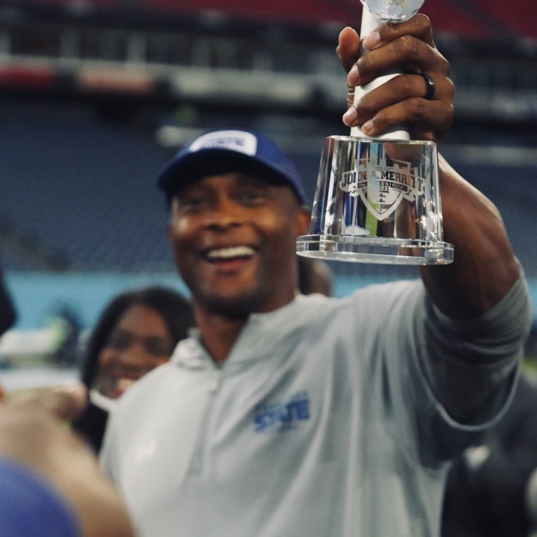 Eddie George explains why he left Tennessee State for Bowling Green