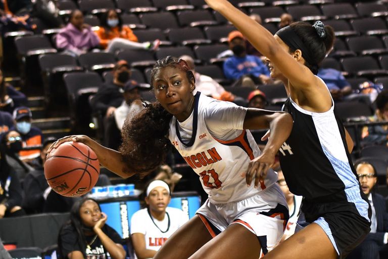 Lincoln (PA), Winston-Salem State try to maintain division leads in tough CIAA