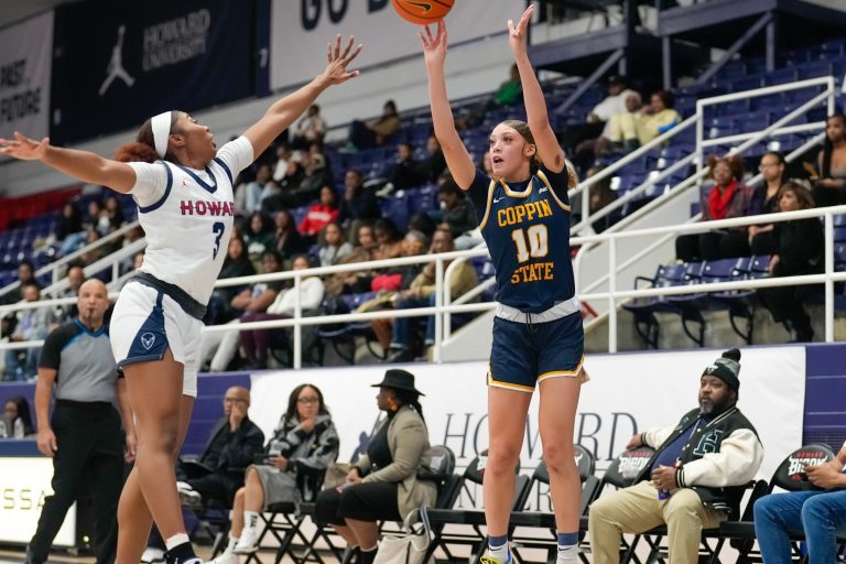 Coppin State loses leading scorer to UNC Charlotte