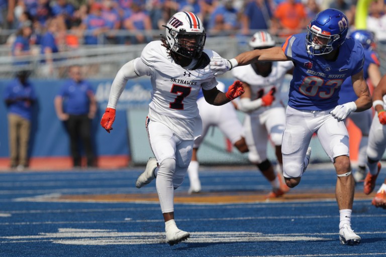 Aaron Webb went from proving himself in junior college to Mississippi Valley State. He explains the journey