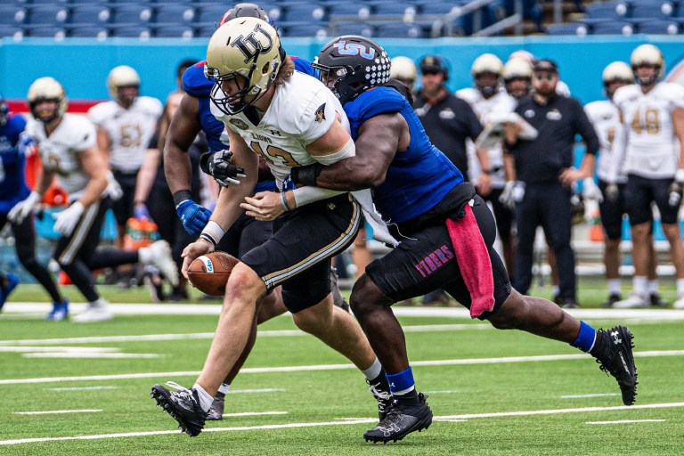 Tennessee State Buck Buchanan Award winner enters the transfer portal