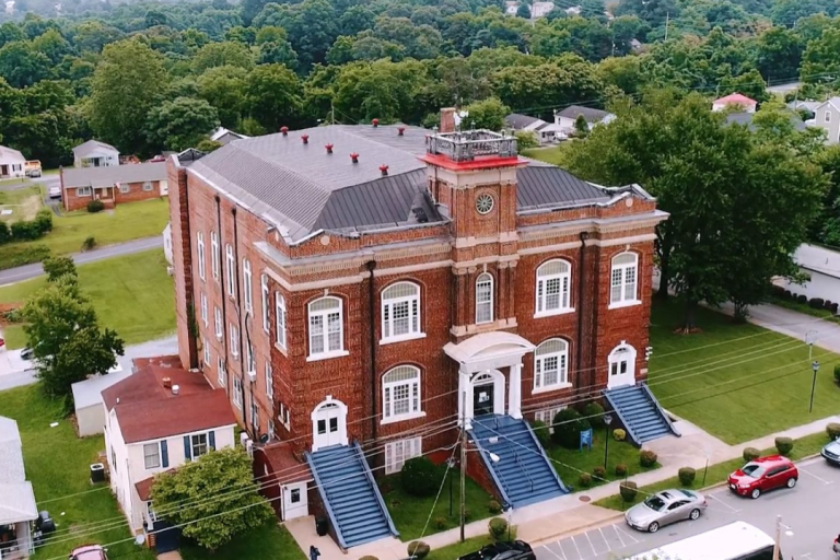 Virginia University of Lynchburg placed on accreditation probation by Christian colleges governing body