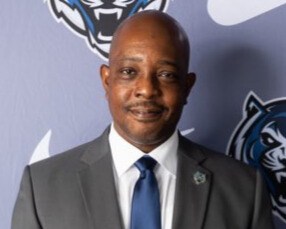 Alcorn State hires offensive coordinator with long HBCU resume