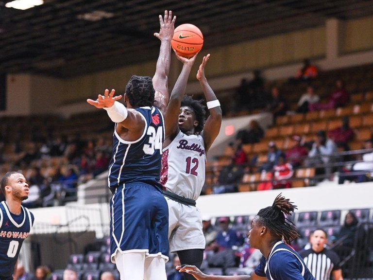 Scsu Basketball