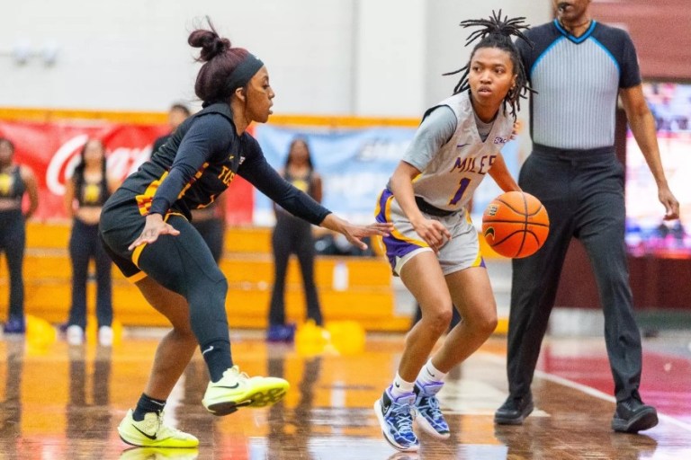 Miles Golden Bears women’s basketball team win another SIAC title