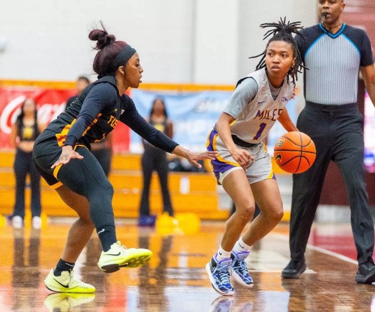 Miles Golden Bears women’s basketball team win another SIAC title