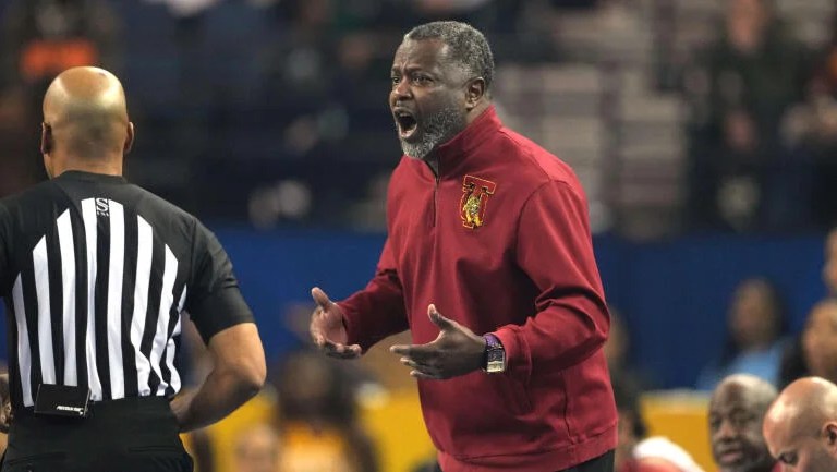 Morehouse president backs football players in Tuskegee coach handcuff drama
