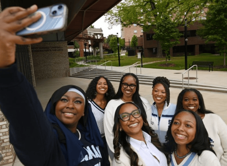HBCU graduation class features 7 valedictorians at 2026 commencement