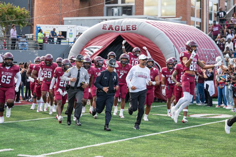 DeSean Jackson, Trei Oliver have trash talking exchange during MEAC Media Day